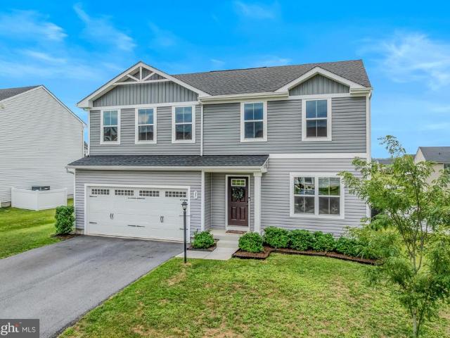 House for sale in Hedgesville, West Virginia