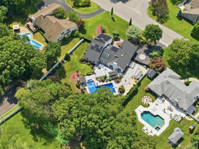 House for sale in Bohemia, New York