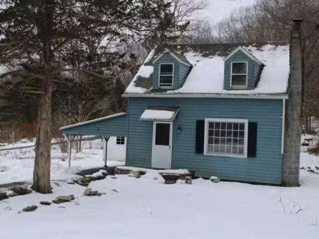 House for rent in Southbury