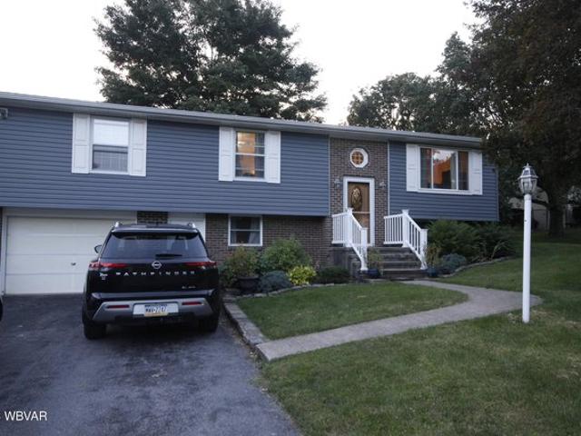 House for sale in Montour, Pennsylvania