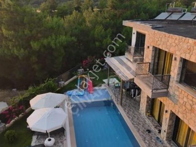 Karaçulha, Fethiye içerisinde kiralık Villa