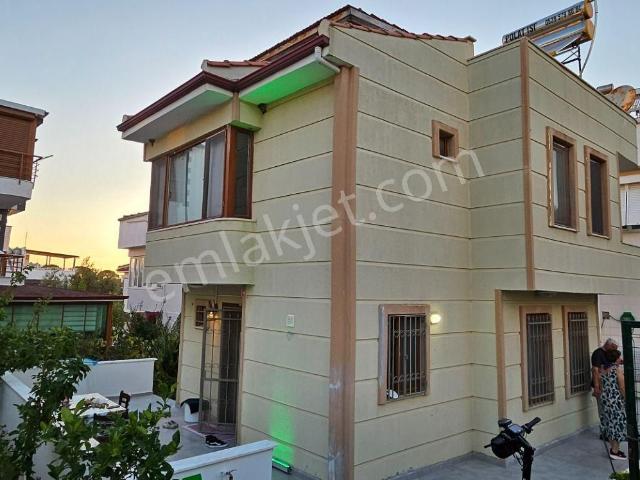 Ayvalik, Balikesir içerisinde satılık Villa