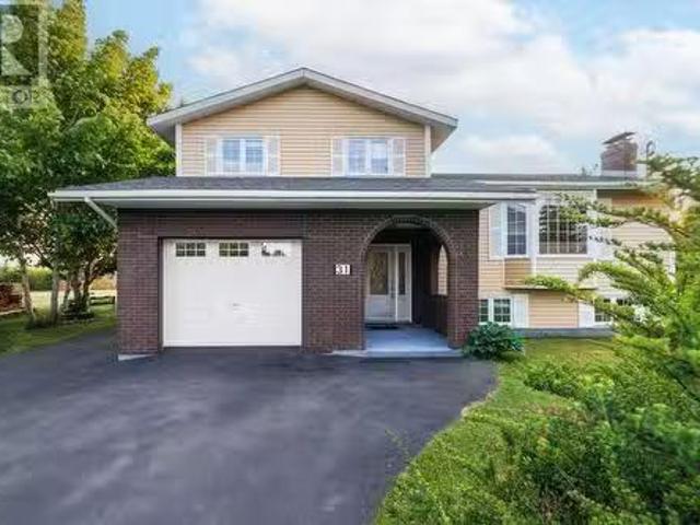 House for sale in Paradise, Newfoundland And Labrador
