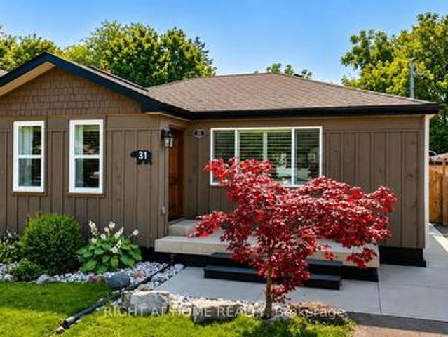 House for sale in Ancaster, Ontario