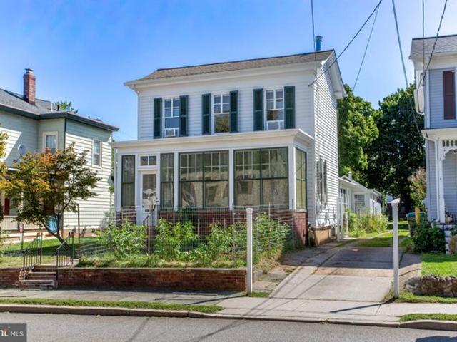 House for sale in Flemington, Hunterdon County