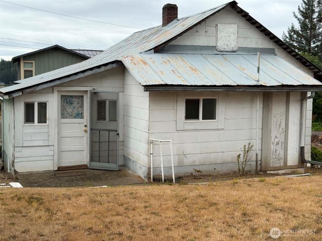 Property for rent in Allyn, Washington