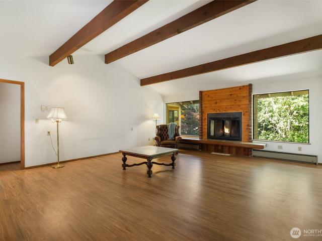 House for sale in Allyn, Washington