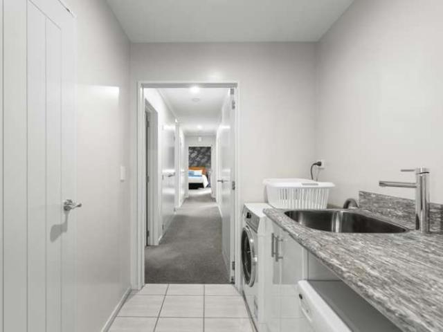 House for sale in Chaslands, Canterbury