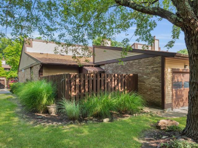 Condo for sale in Fairfield, Ohio