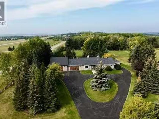 House for sale in Alberta