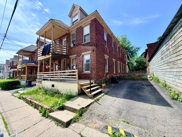 House for sale in Amsterdam, New York