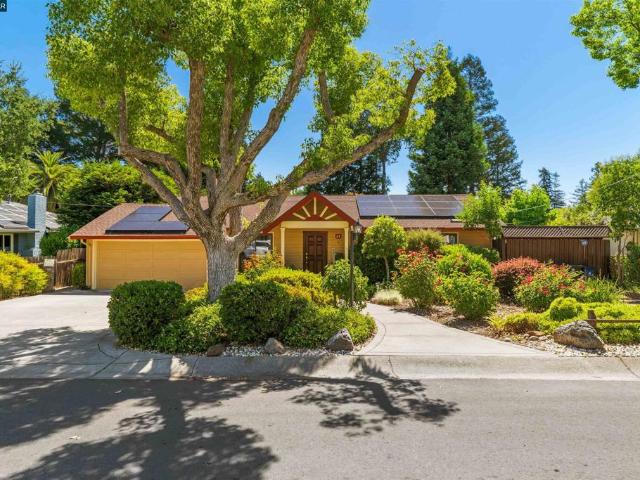 House for sale in Pleasant Hill, California