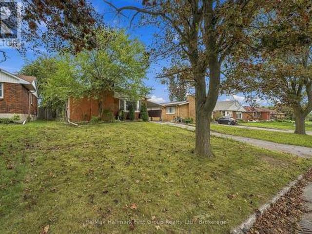 House for sale in Quinte West, Ontario