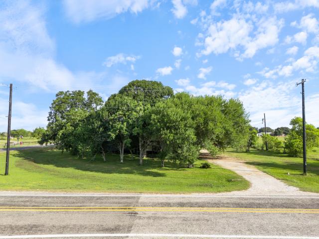Land for sale in Markham, Texas