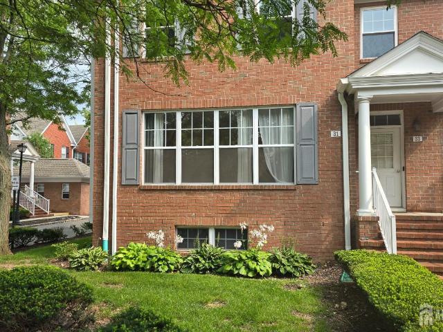 Condo for sale in Metuchen, New Jersey