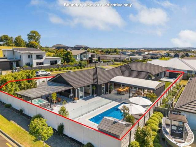 House for sale in Beachlands