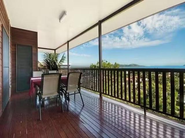 House for rent in Castle Hill, Queensland