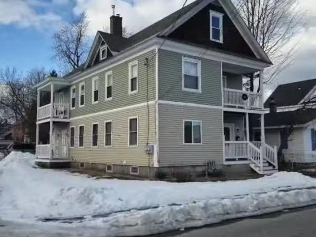 House for rent in Nashua