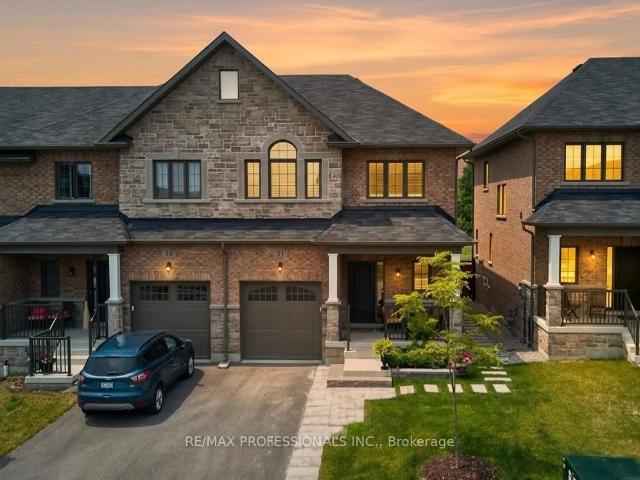 Townhouse for sale in Woburn, Ontario