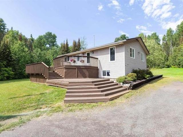 House for sale in Neebing, Ontario