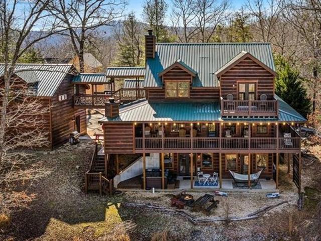 House for sale in Blue Ridge, Georgia