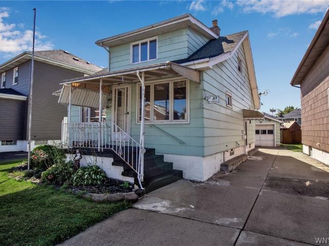 House for sale in New York