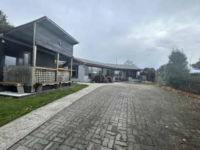 House for rent in Otakou