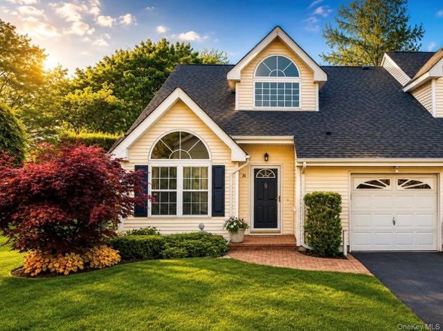 Condo for sale in Bay Shore, Town of Islip