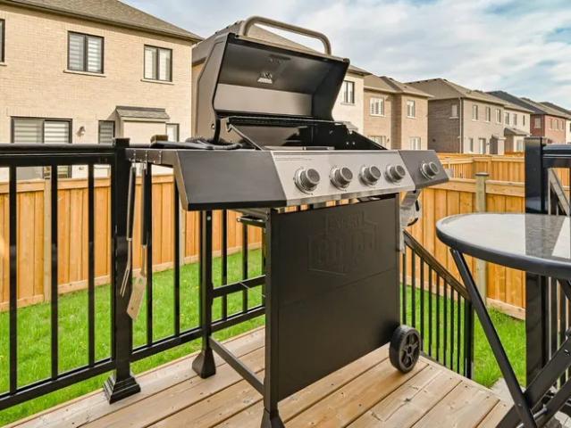 House for rent in Brampton, Golden Horseshoe