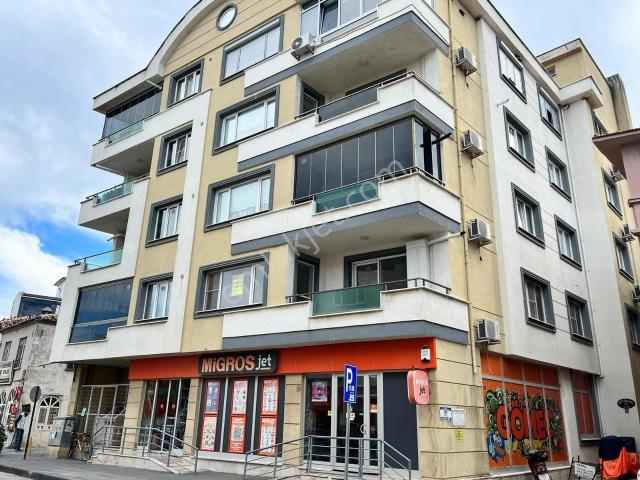 Yaya, Gömeç içerisinde kiralık mülk