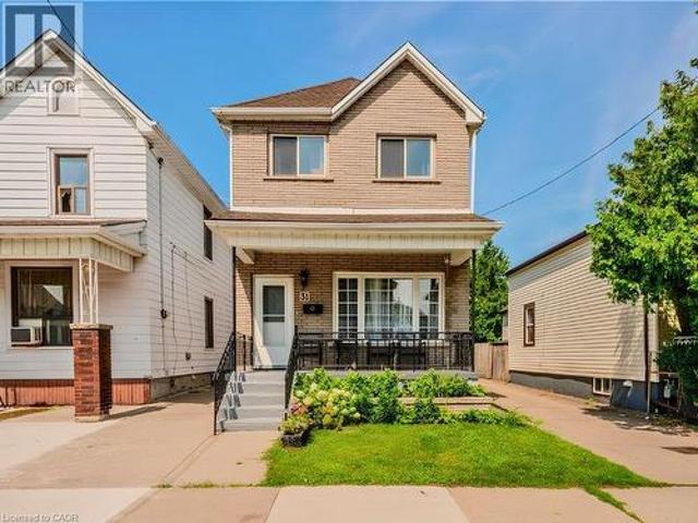House for sale in Ancaster, Ontario