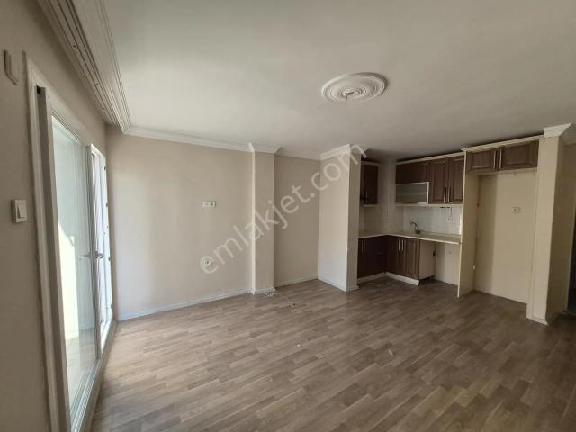 Bahariye Mahallesi, Karşıyaka içerisinde kiralık mülk