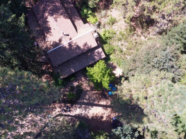 House for sale in Junction City, California