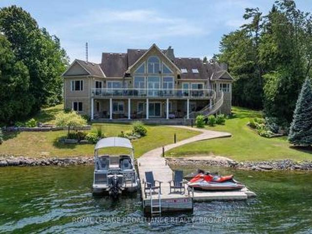 House for sale in Frontenac Islands, Ontario