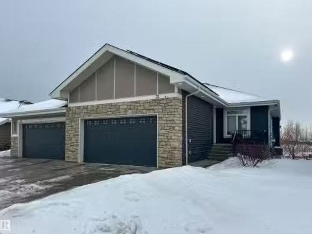 House for sale in Saint Albert, Alberta