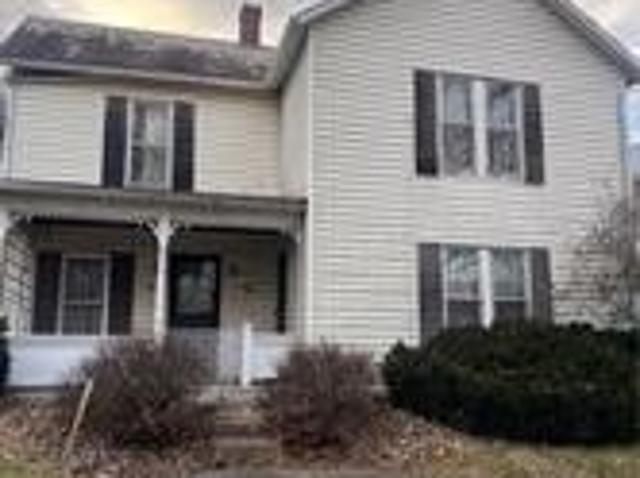House for sale in Waterford, Ohio