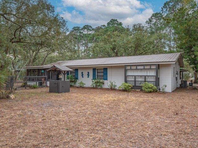 House for sale in Panacea, Florida