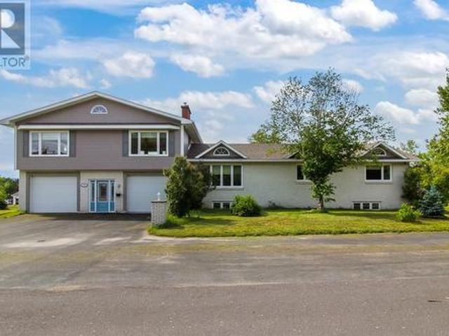 House for sale in Newfoundland And Labrador