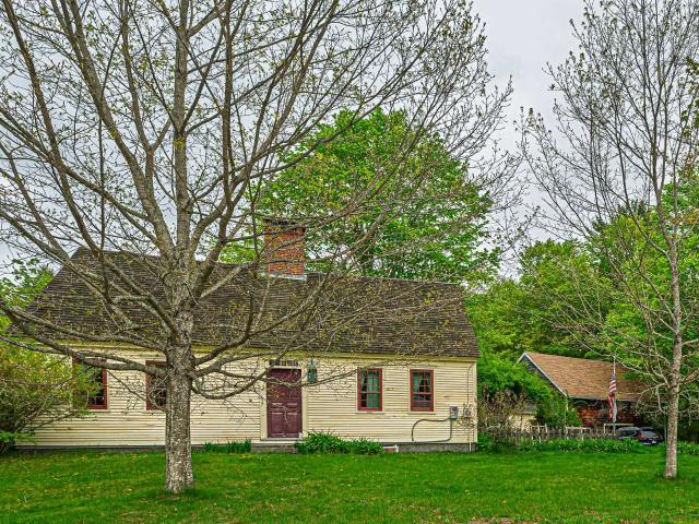 House for sale in New Hampshire