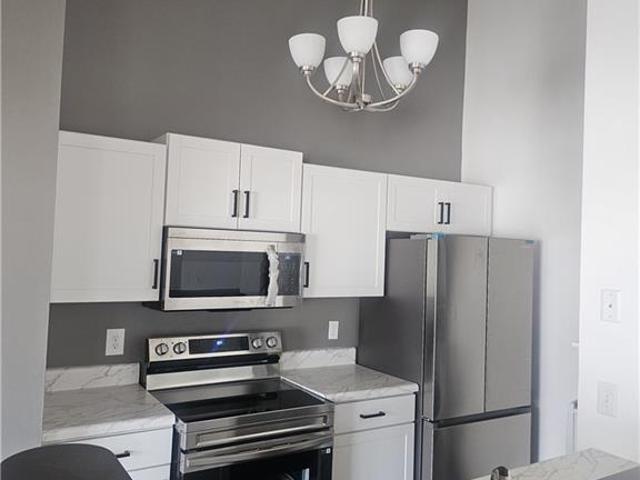 Condo for sale in Hampton