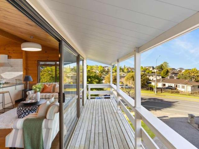 House for sale in West Harbour, Upper Harbour