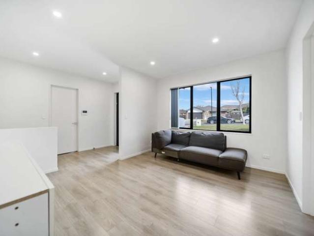 House for sale in Auckland, Oroua County