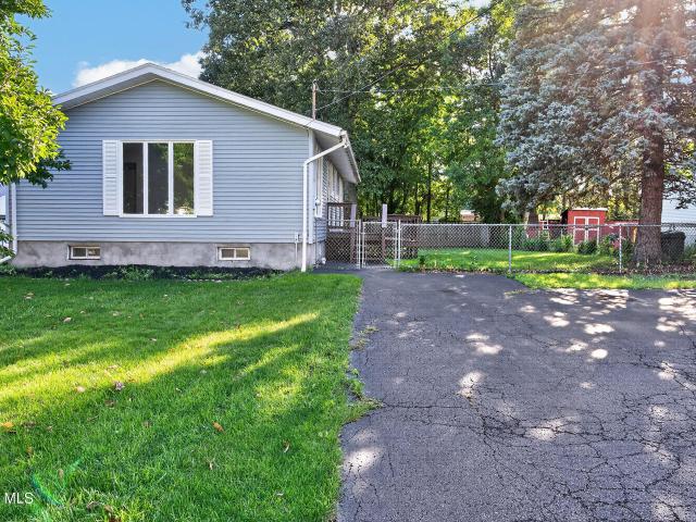 House for sale in Castleton On Hudson, New York