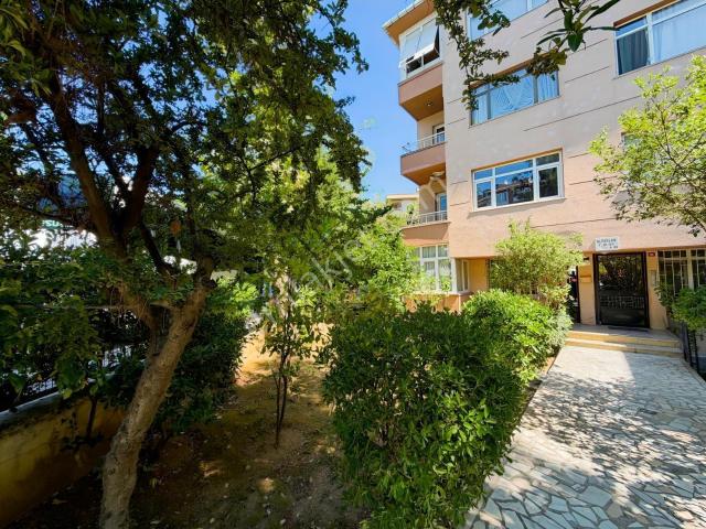 Ümraniye, İstanbul içerisinde kiralık mülk