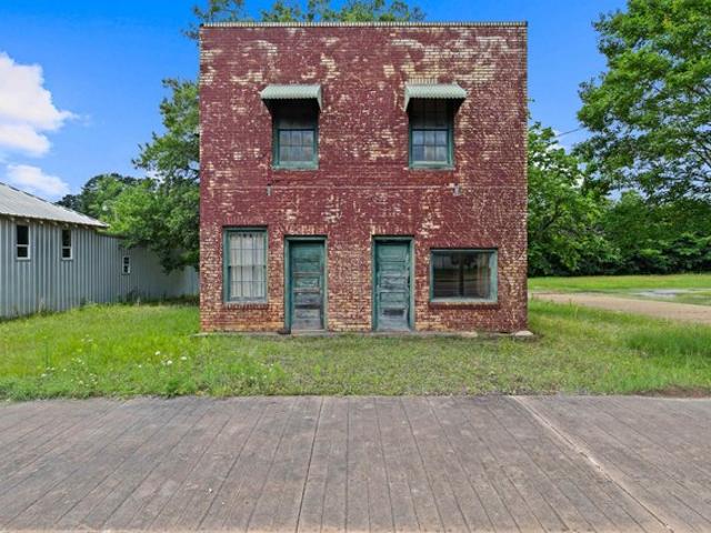 Townhouse for sale in Avinger, Texas