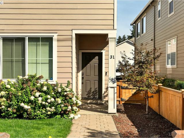 Townhouse for sale in Oregonia