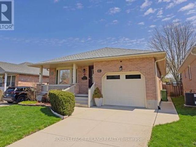 House for sale in St. Thomas, Ontario