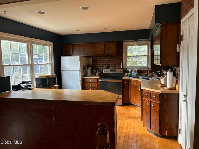 House for sale in Saratoga, New York