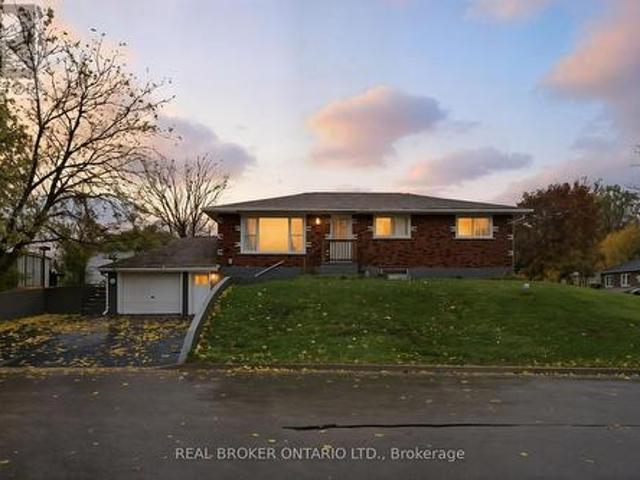 House for sale in Simcoe, Ontario