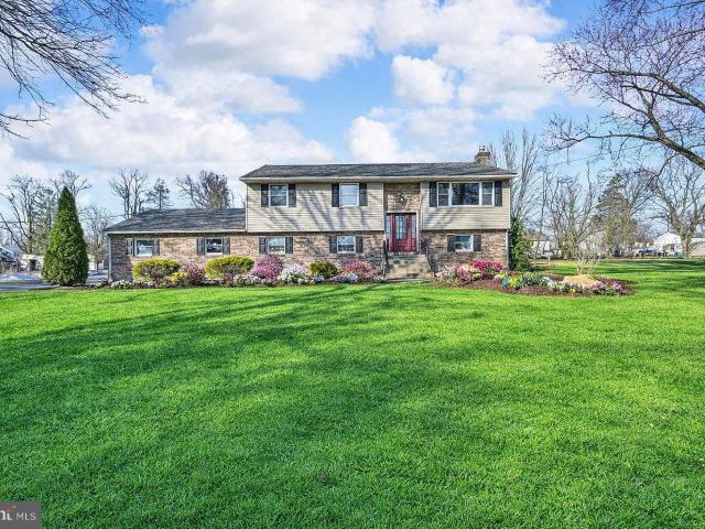 House for sale in Douglassville, Pennsylvania